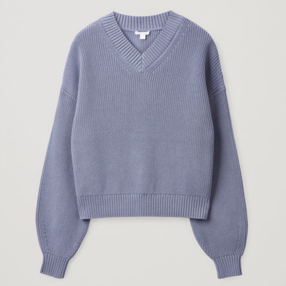 COS. V-Neck Jumper. Lavender. Purple. Size S